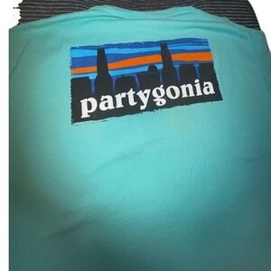 ComfortWash Partygonia Beer Parody Graphic T-Shirt Turquoise Mens XL